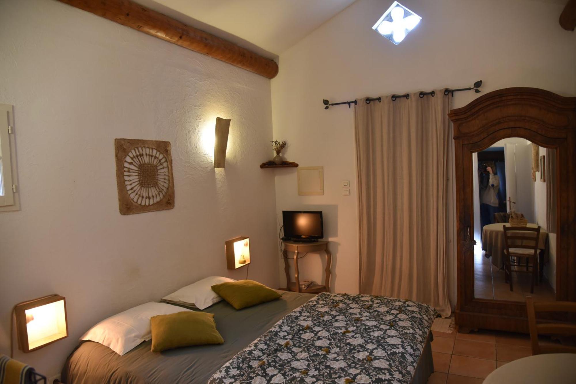 Villa Les Mazets de Pascale à Saint-Rémy-de-Provence Extérieur photo